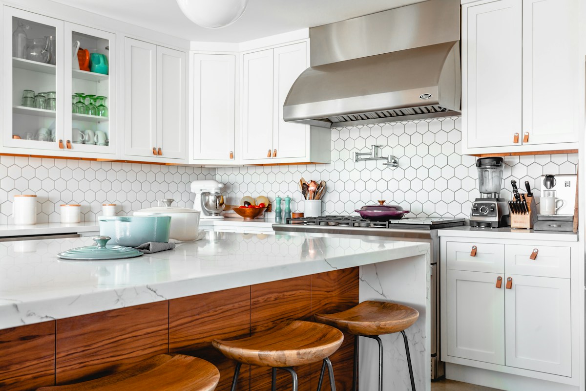 A fresh and tidy kitchen